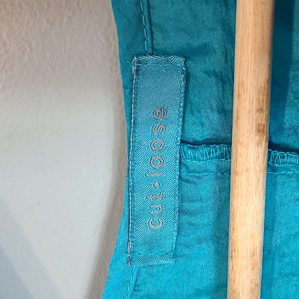 Cut Loose Turquoise Tunic Top - Picture 4 of 5